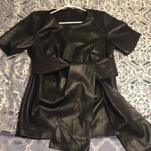 Dramatic waist belt Leather Top! Plus!